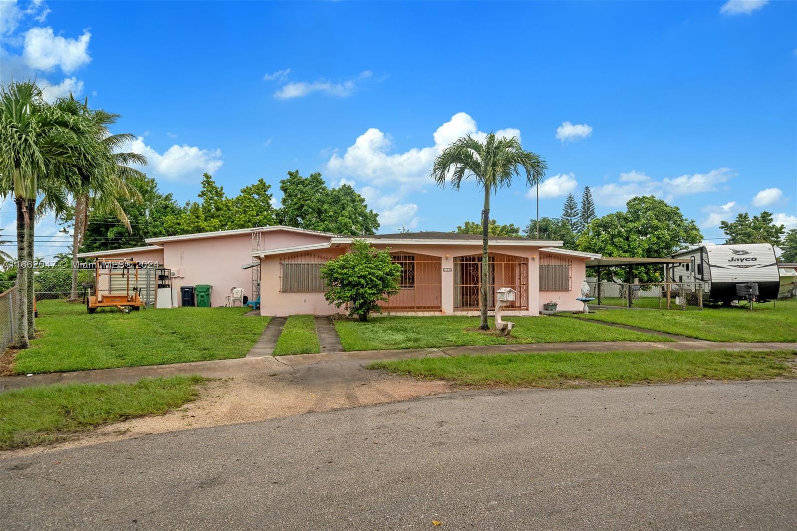 11445 SW 51st Street Miami FL 33165