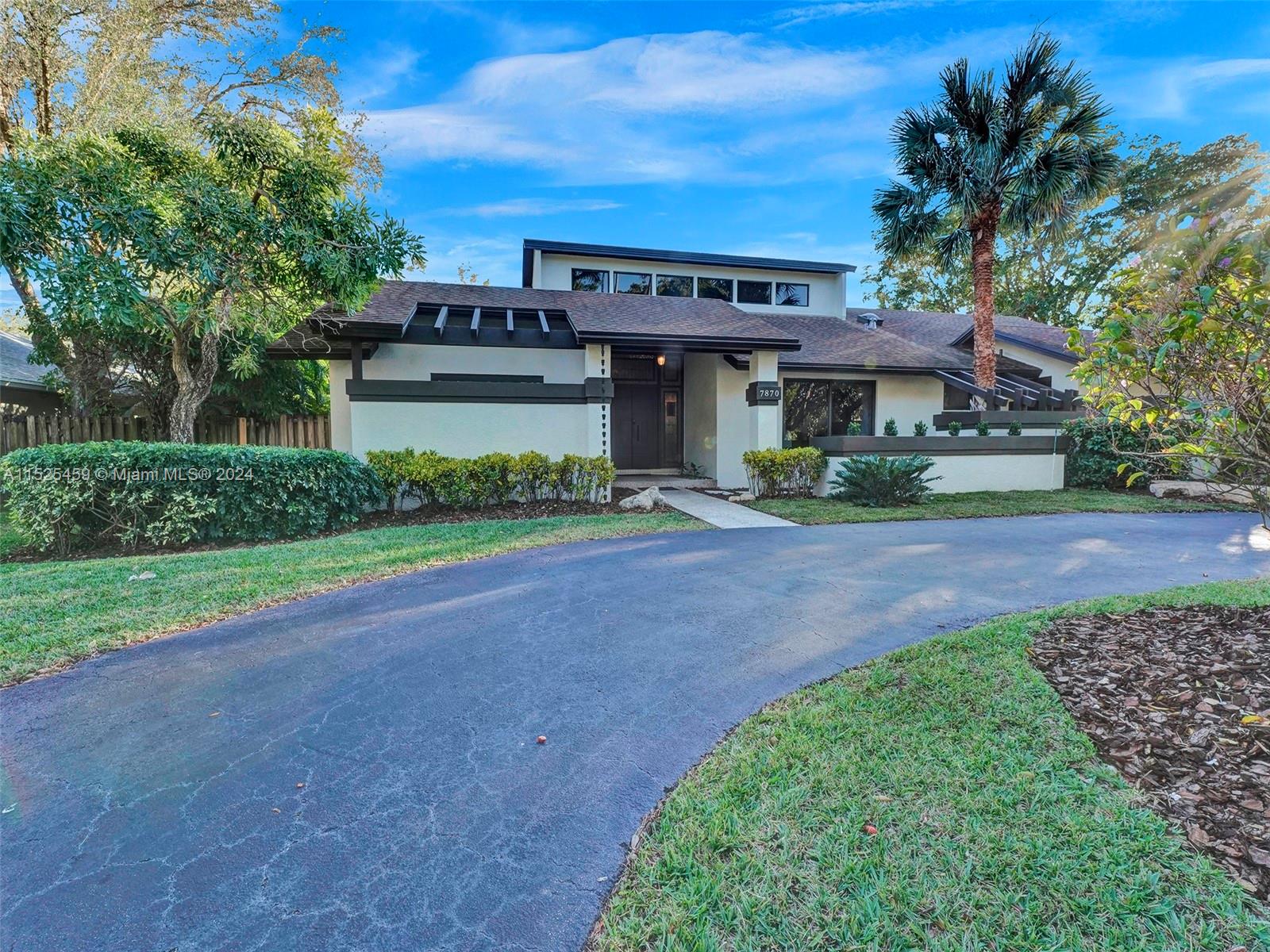 7870 SW 182nd Terrace Palmetto Bay FL 33157