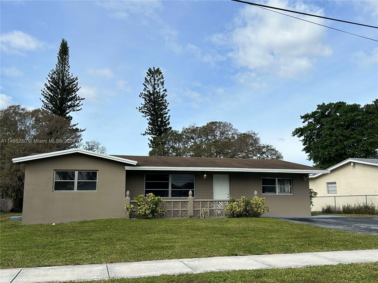 2821 NW 24th Avenue Oakland Park FL 33311
