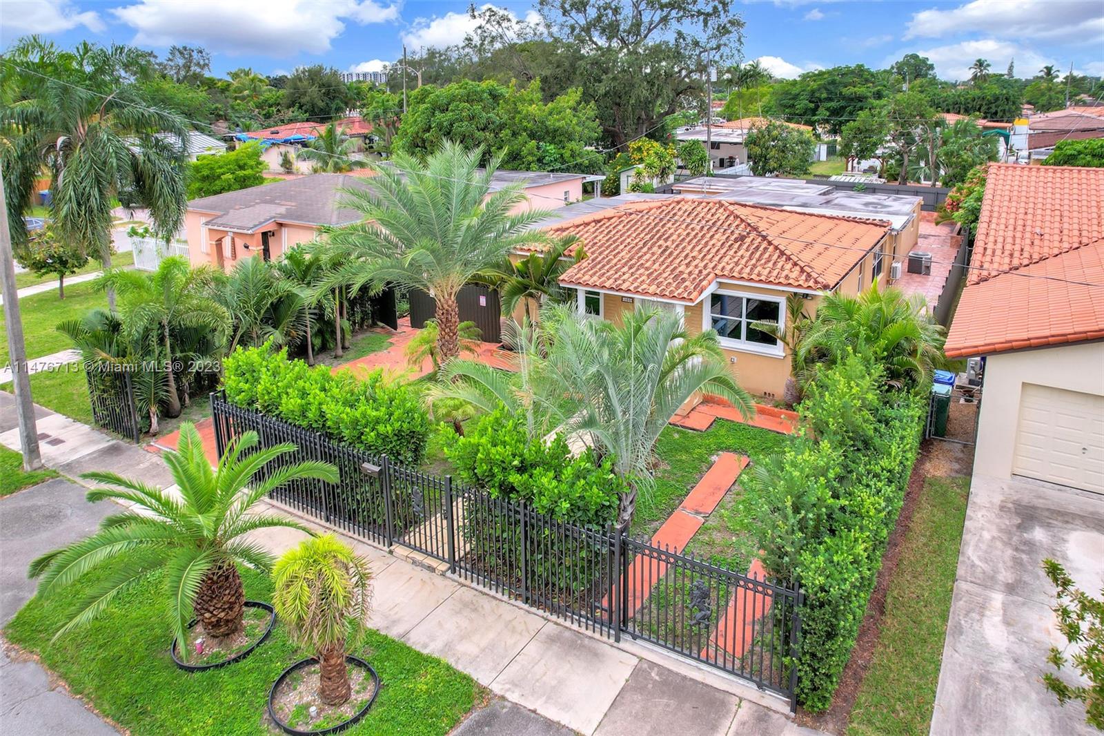 100 SW 59th Avenue Miami FL 33144