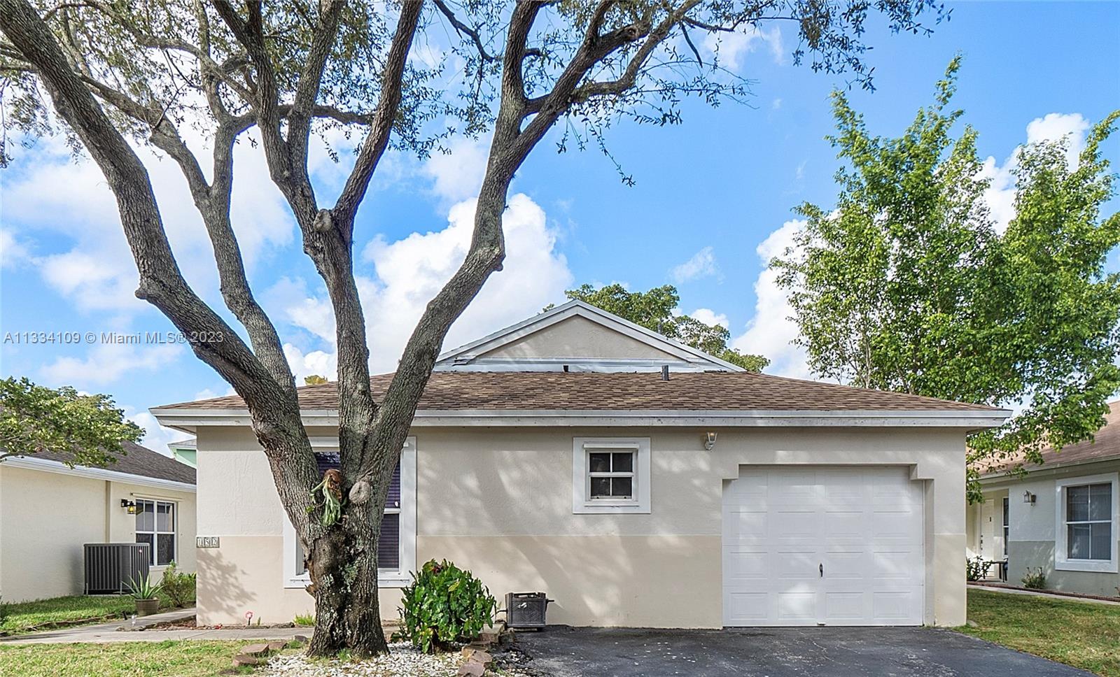 152 NW 207th Avenue Pembroke Pines FL 33029