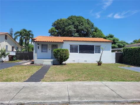 171 W 41st Street Hialeah FL 33012