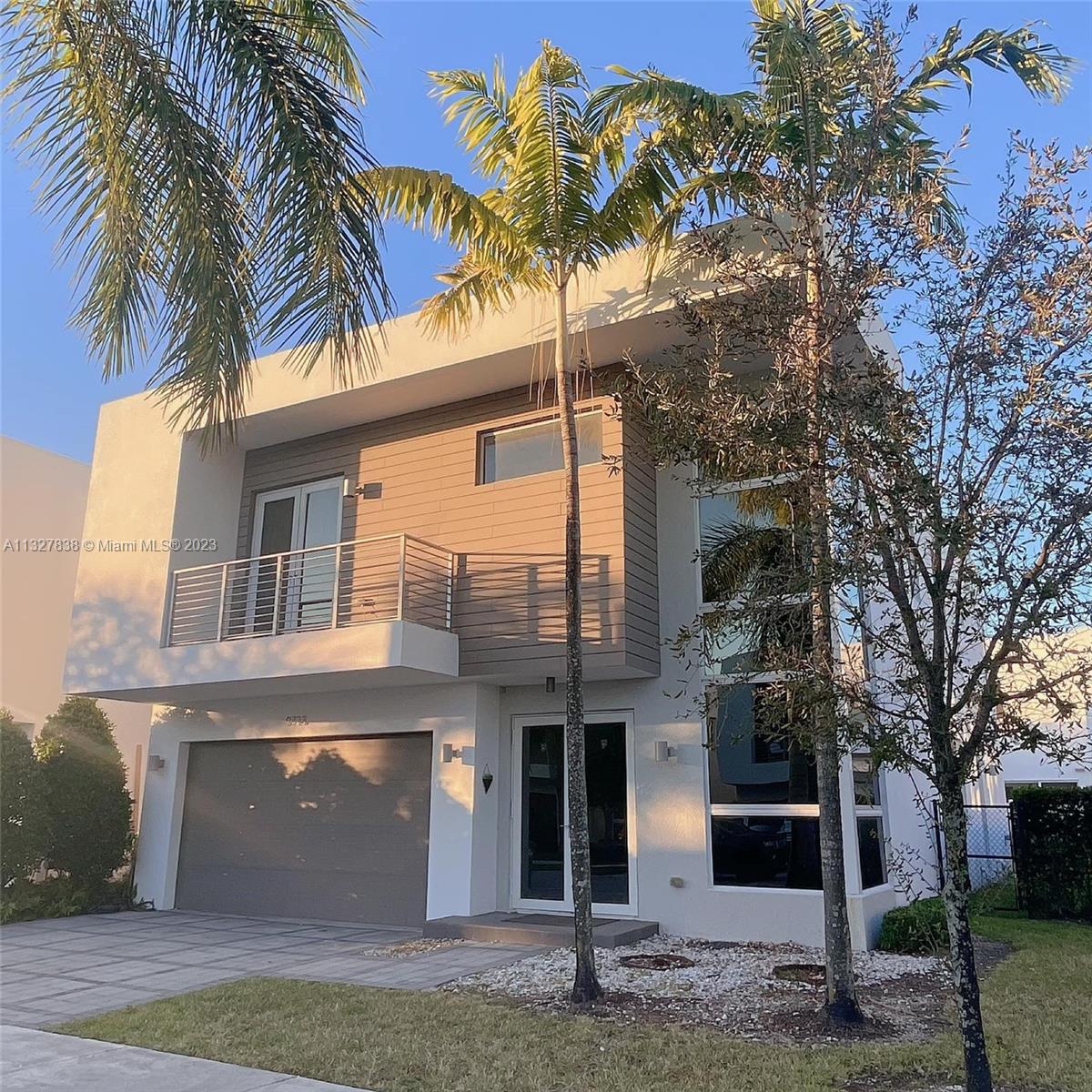 9723 NW 75th Street Doral FL 33178