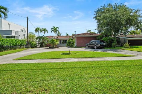 85 S Royal Poinciana Boulevard Miami Springs FL 33166