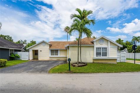 10125 SW 139th Place Miami FL 33186