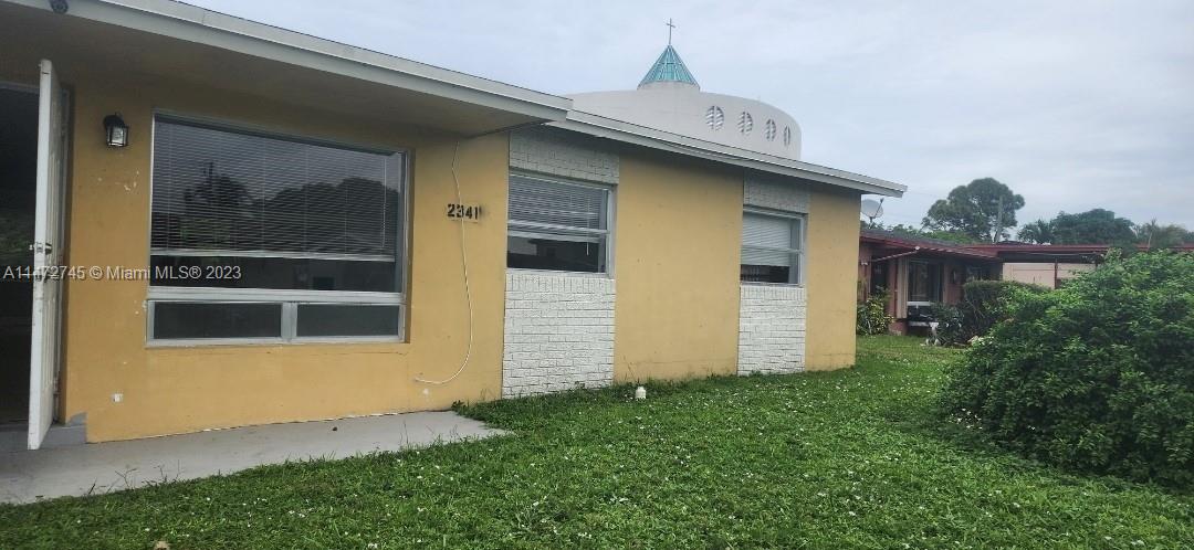 2341 NW 12th Court Pompano Beach FL 33069