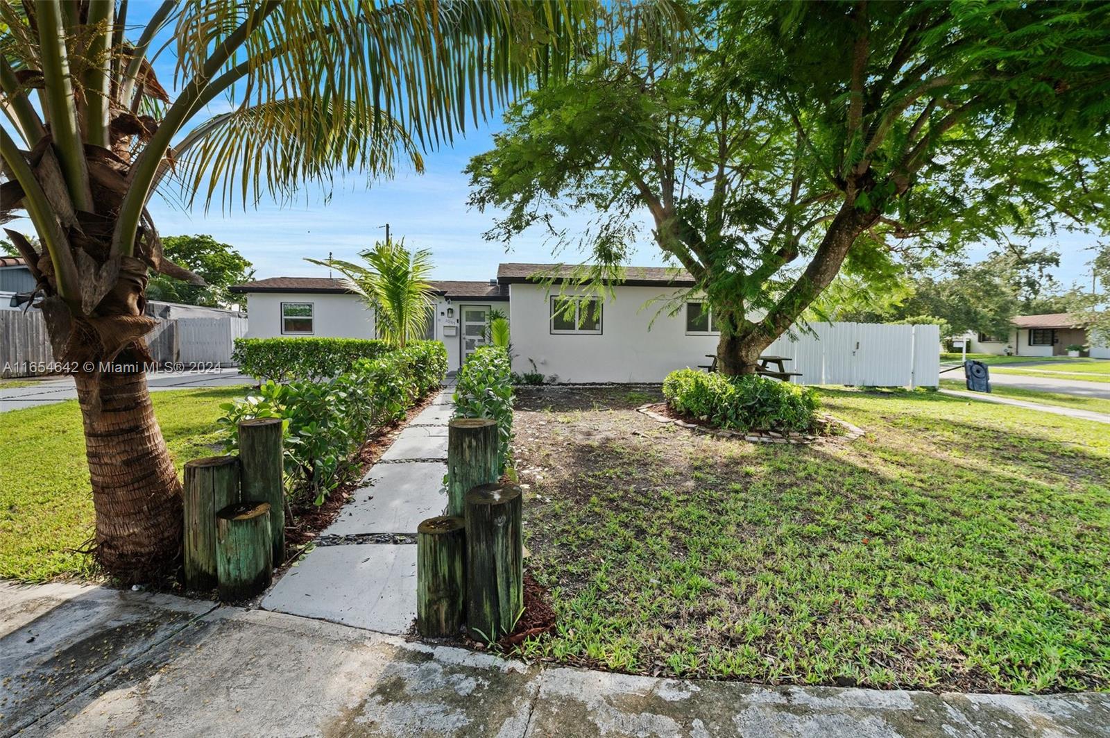 20315 SW 106th Avenue Cutler Bay FL 33189
