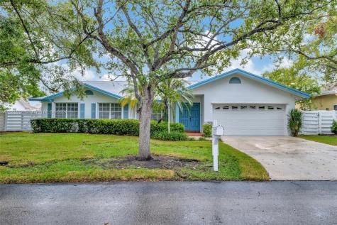 14021 SW 146th Terrace Miami FL 33186