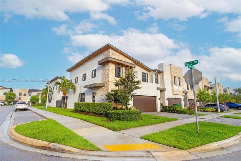 7911 NW 105th Avenue Doral FL 33178