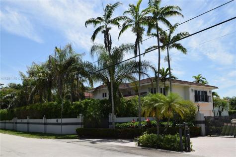 7115 SW 69th Court Miami FL 33143