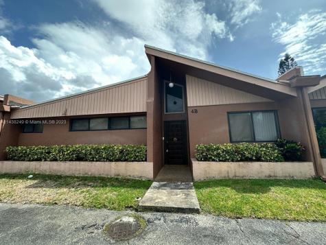 166 Sparrow Drive Royal Palm Beach FL 33411