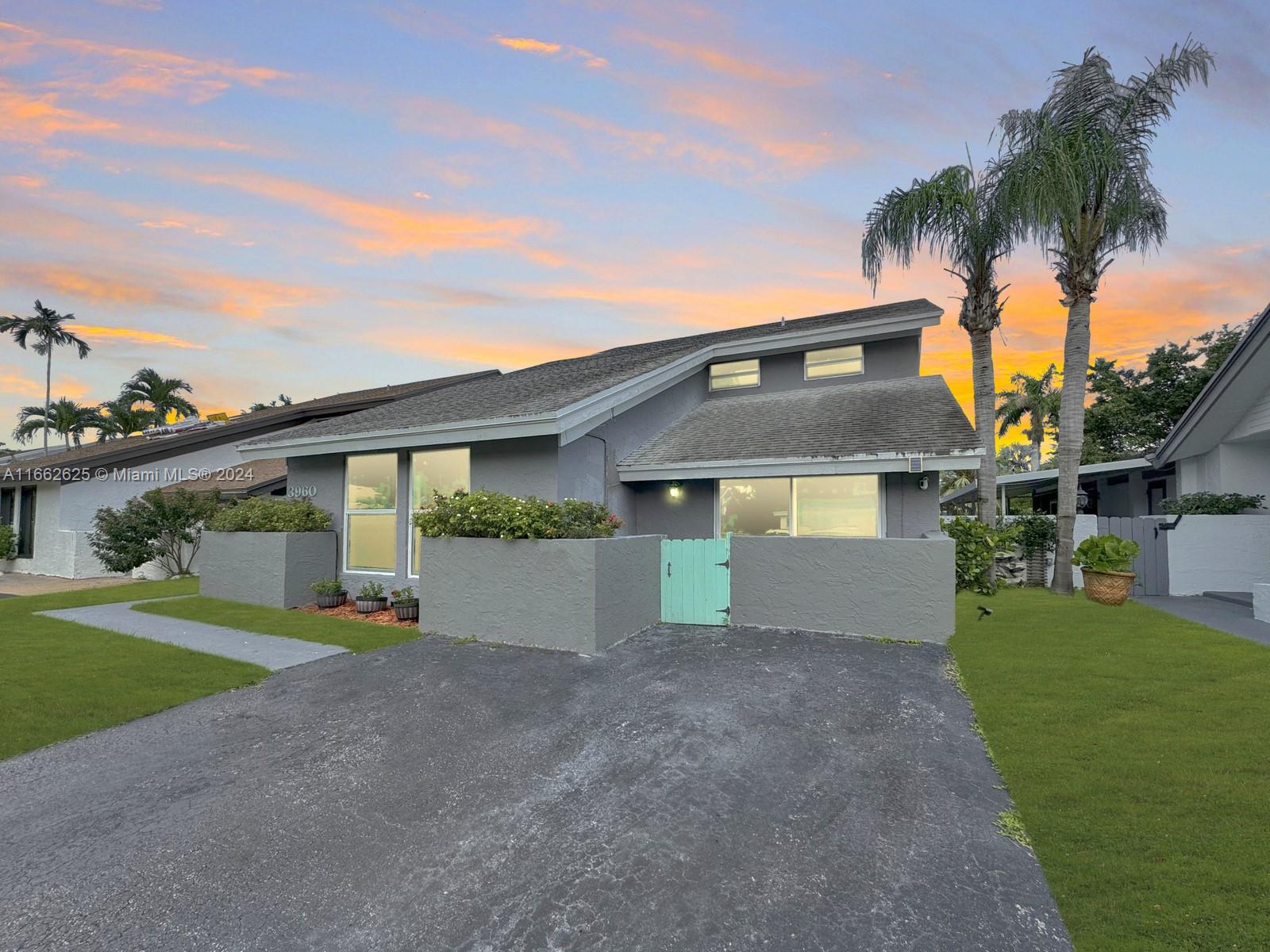 3960 SW 82nd Terrace Davie FL 33328