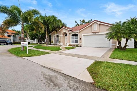18361 NW 10th Street Pembroke Pines FL 33029