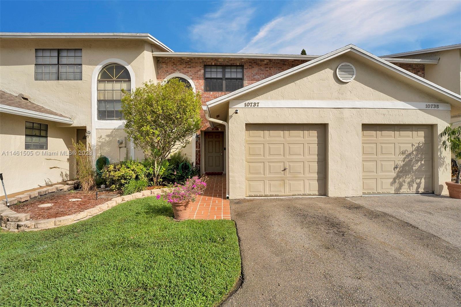 10737 NW 11th Street Pembroke Pines FL 33026