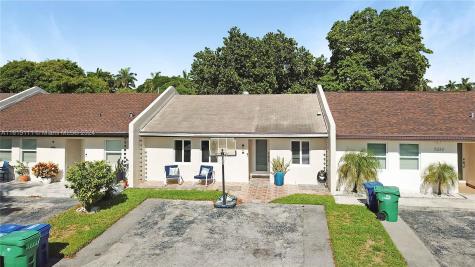 5224 SW 139th Avenue Road Miami FL 33175