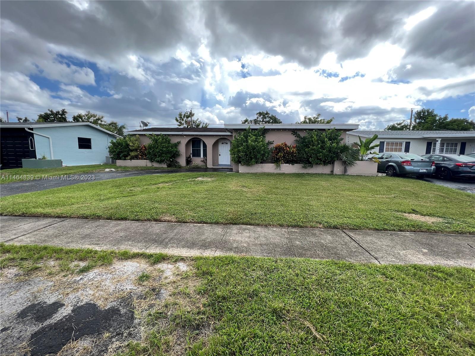 9162 NW 26th Place Sunrise FL 33322