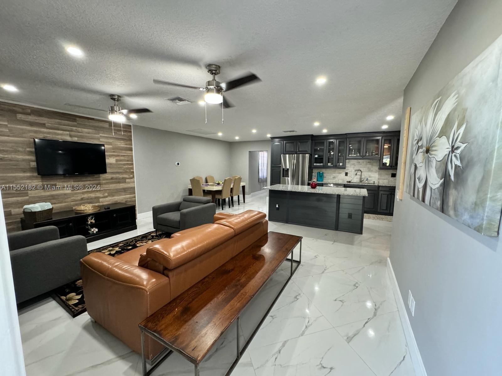 302 Mcarthur Avenue Lehigh Acres FL 33936