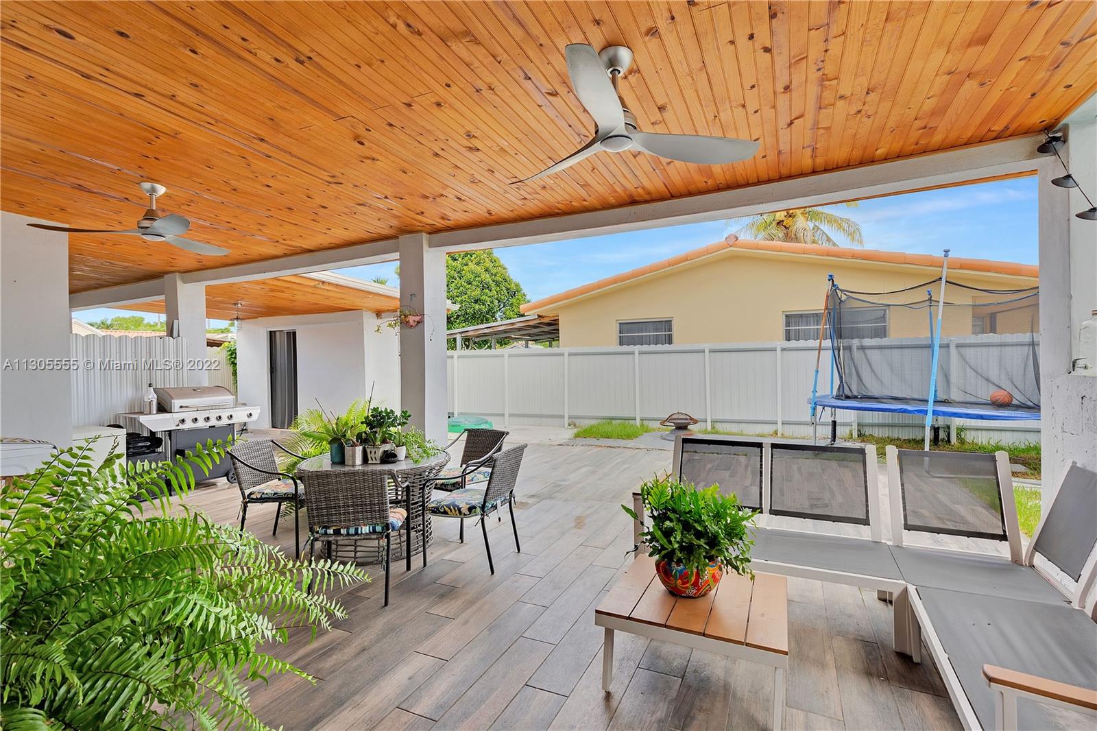 8961 SW 36th Street Miami FL 33165