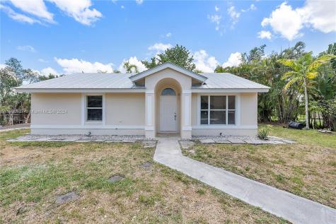 18100 90th Street N Loxahatchee FL 33470
