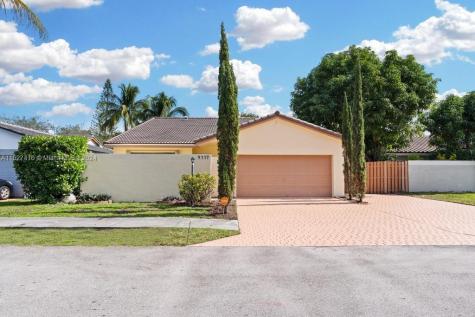 9117 SW 151st Court Miami FL 33196