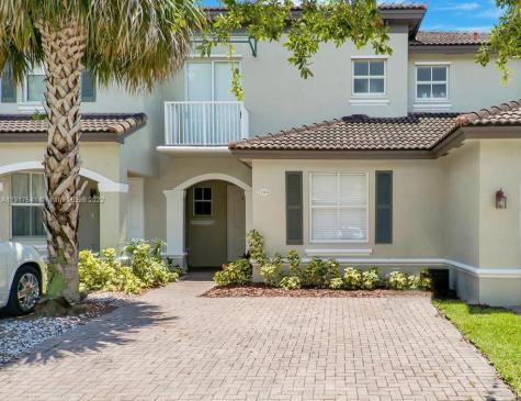 15304 SW 88th Terrace Miami FL 33196