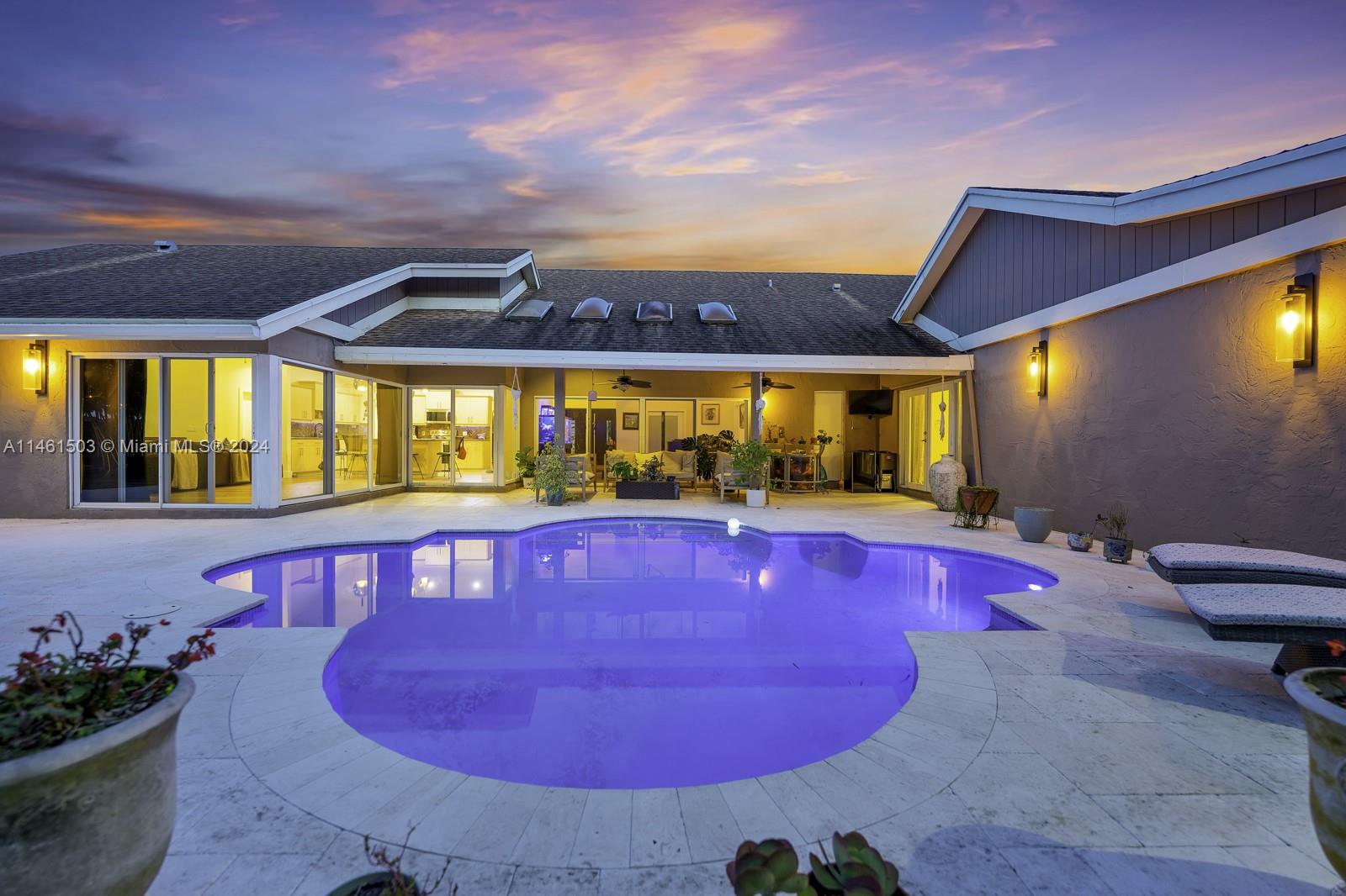 16720 SW 87th Place Palmetto Bay FL 33157