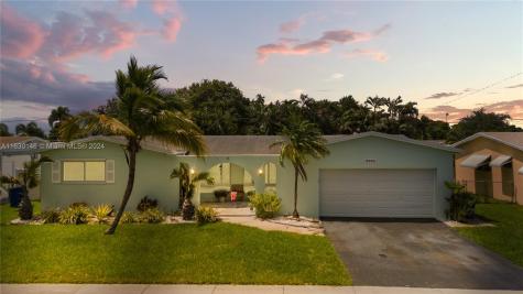 9260 SW 55th Street Cooper City FL 33328