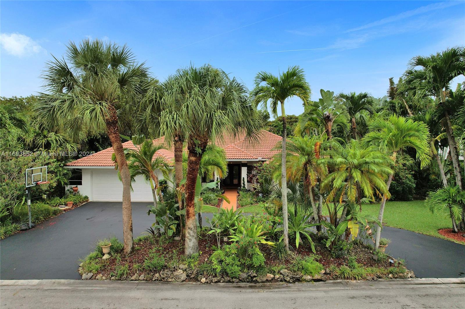 5044 NW 87th Terrace Coral Springs FL 33067