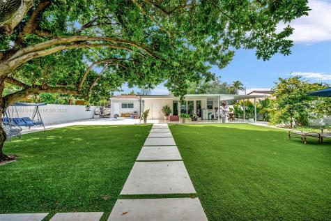 1617 NE 157th Terrace North Miami Beach FL 33162