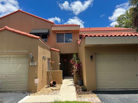 552 N University Drive Plantation FL 33324