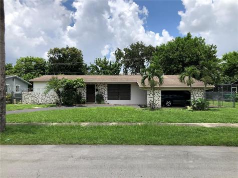 2251 NW 196th Street Miami Gardens FL 33056