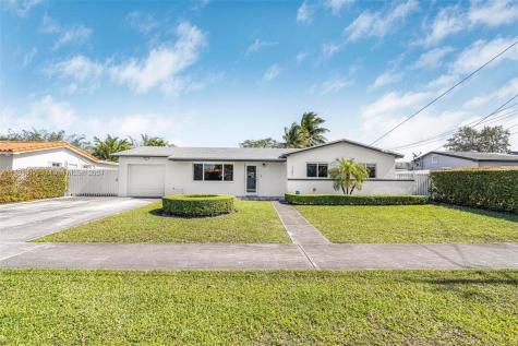 1301 SW 99th Court Miami FL 33174
