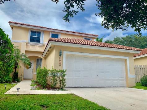 15220 SW 49th Court Davie FL 33331