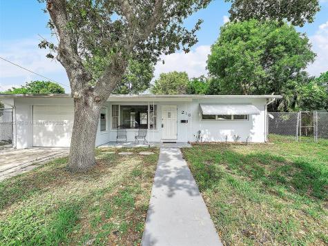 216 NE 17th Avenue Pompano Beach FL 33060