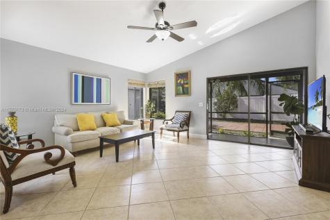 3520 NW 21st Street Coconut Creek FL 33066