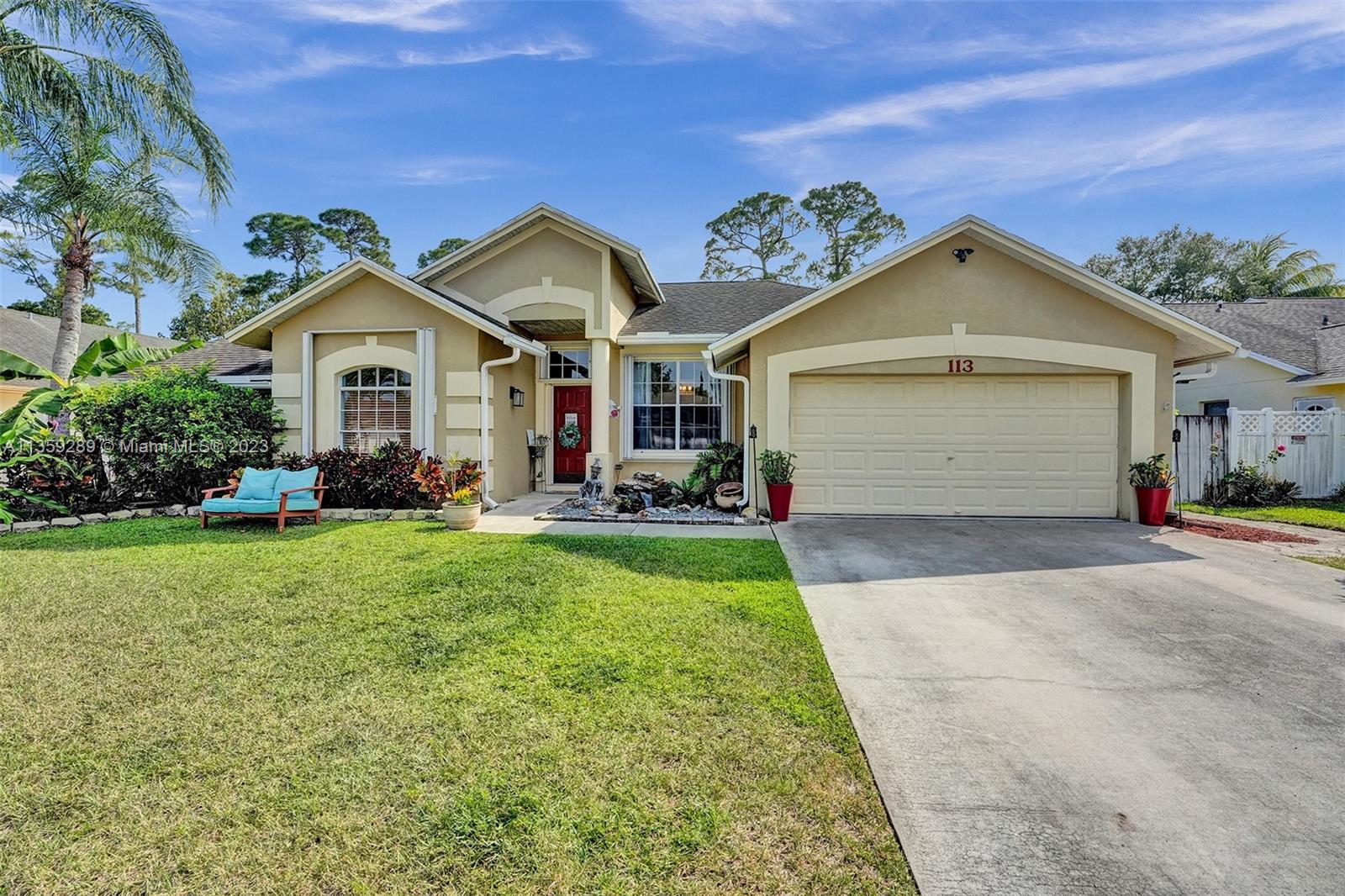 113 Spanish Pine Terrace Royal Palm Beach FL 33411