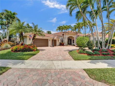 2485 Poinciana Court Weston FL 33327