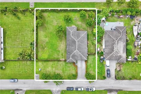 32024 SW 199th Court Homestead FL 33030