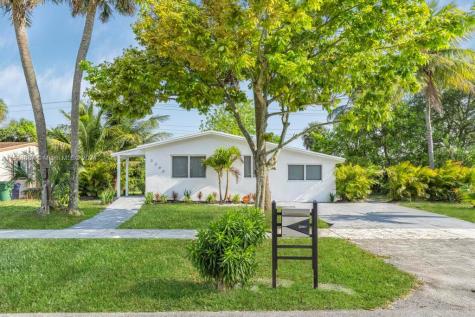 3390 NW 8th Court Lauderhill FL 33311