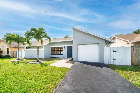 7710 SW 8th Street North Lauderdale FL 33068
