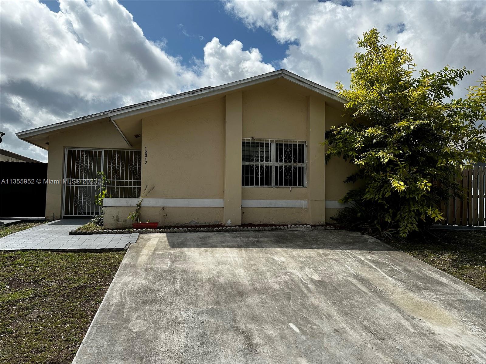 12012 SW 210th Terrace Miami FL 33177