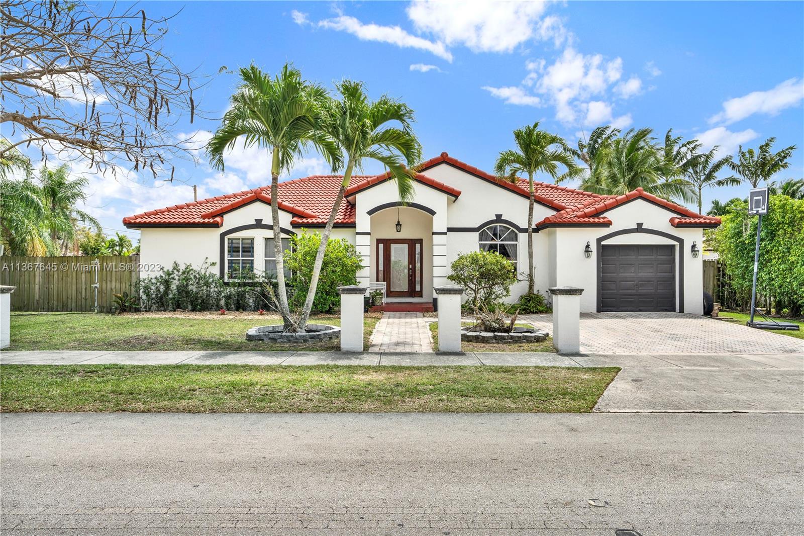 15200 SW 181st Terrace Miami FL 33187