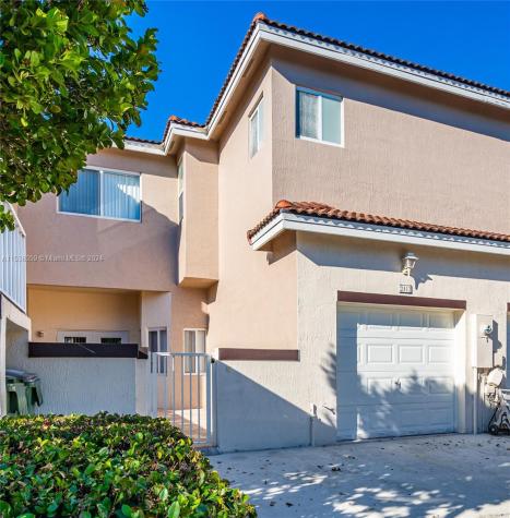2412 SE 19th Court Homestead FL 33035