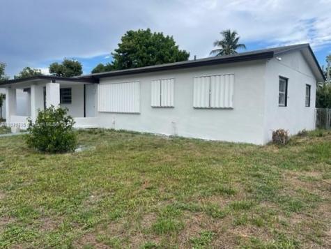 2455 NW 176th Terrace Miami Gardens FL 33056