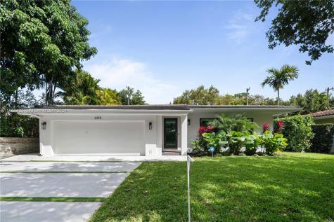 6815 Trionfo Street Coral Gables FL 33146