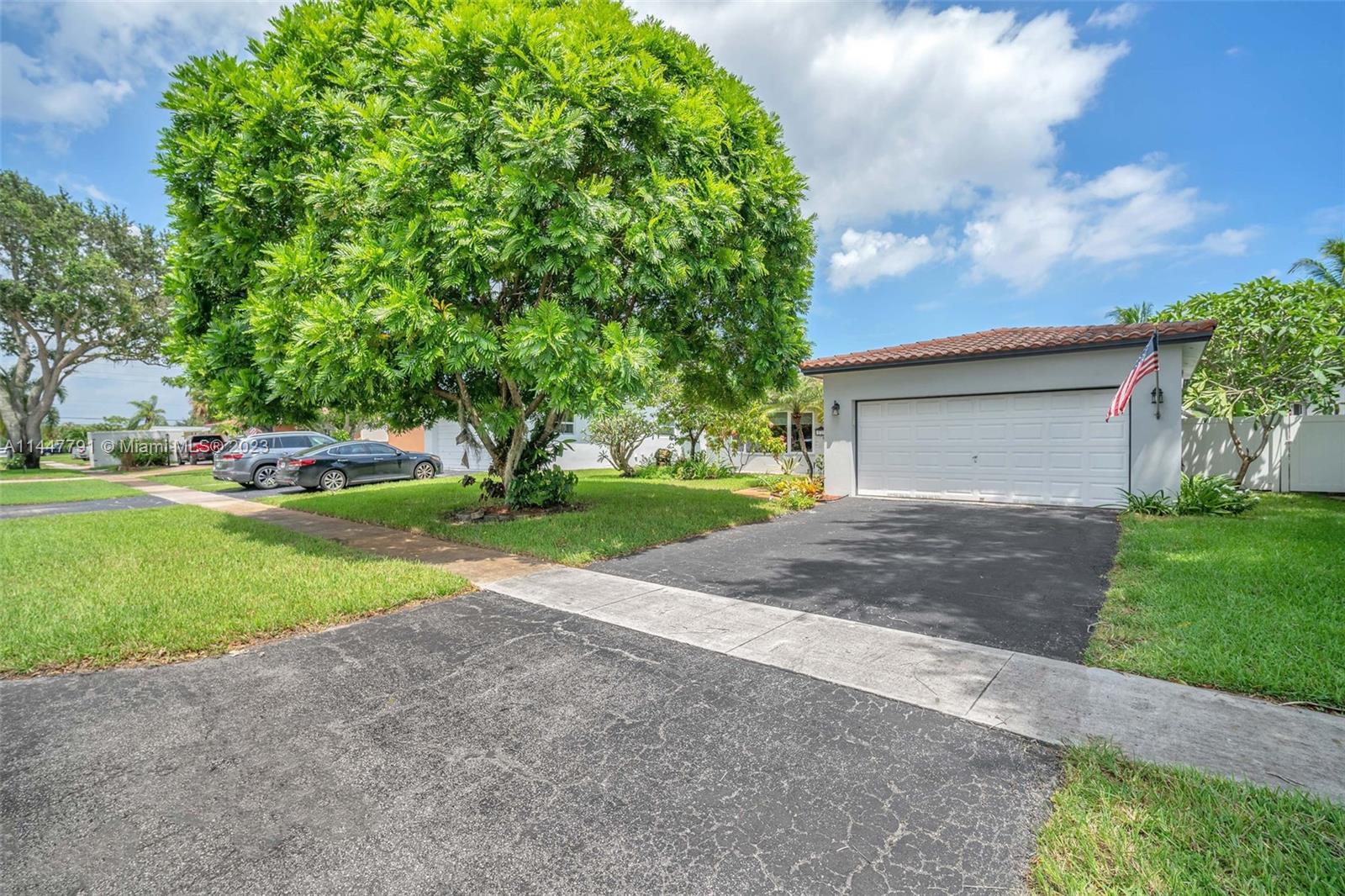 1731 N 54th Avenue Hollywood FL 33021