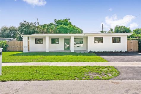 17350 NW 52nd Place Miami Gardens FL 33055