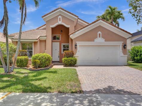 2930 SW 189th Terrace Miramar FL 33029