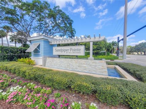 578 Parsons Way Deerfield Beach FL 33442