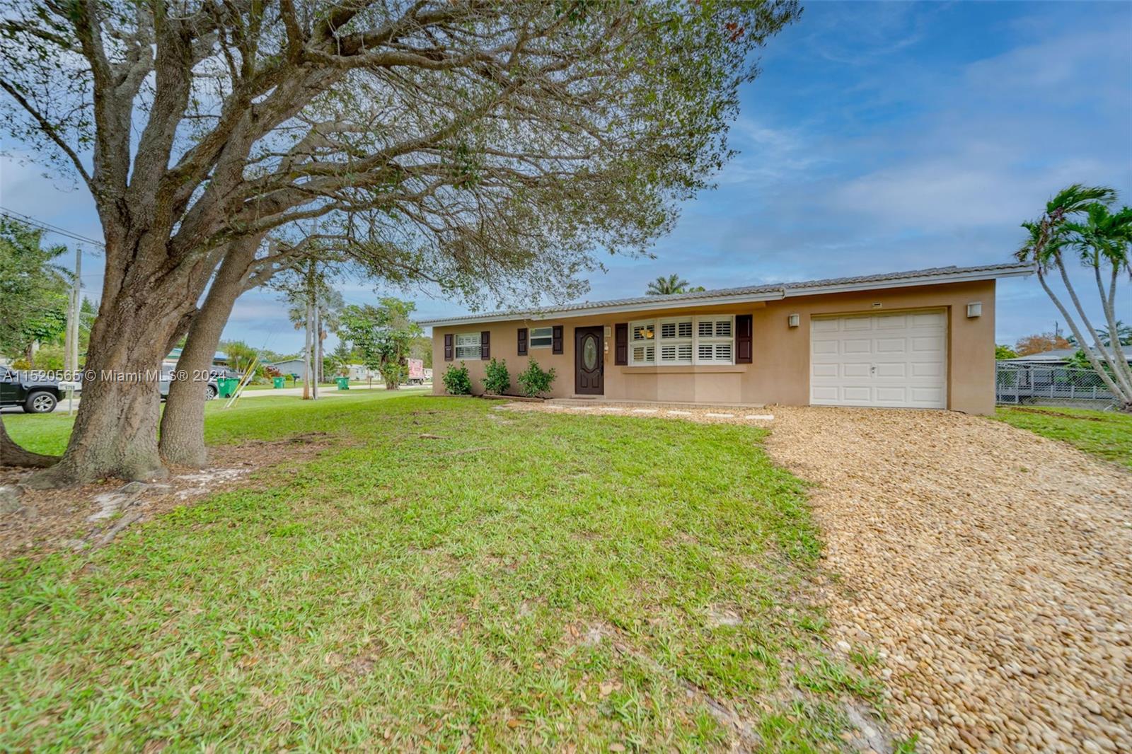 5750 SW 55th Street Davie FL 33314